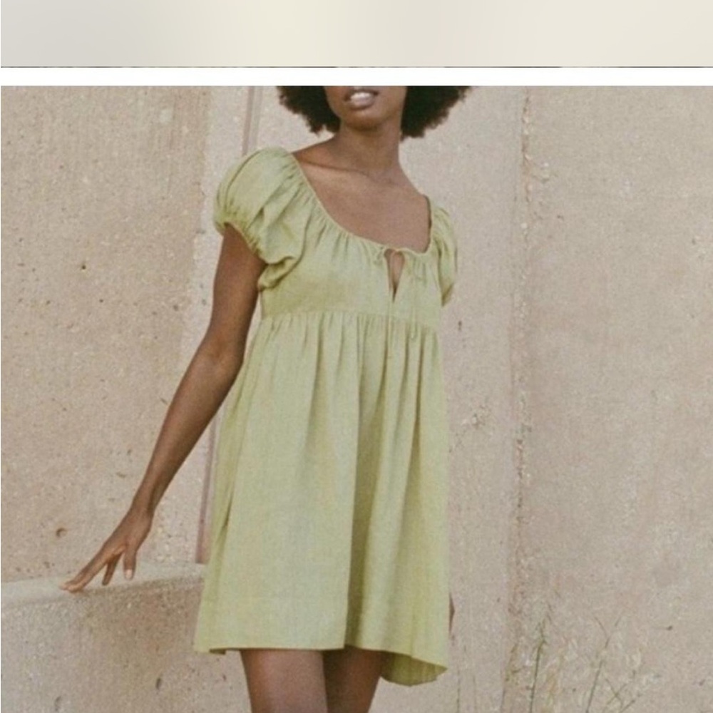 Doen Light Green Dress